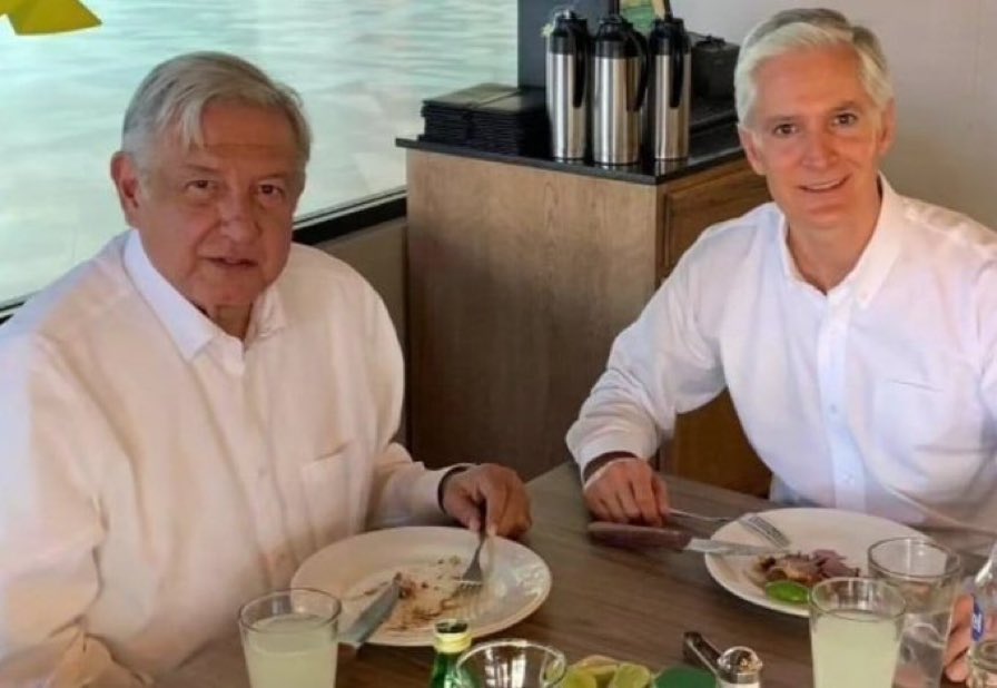 PARA QUE NO QUEDE NINGUNA DUDA AMIGOS LECTORES EL GOBERNADOR DEL ESTADO DE MEXICO. ENTREGO A MORENA LA GOBERNATURA! A CAMBIO DE PROTECCION E INPUNIDAD LO MISMO QUE ISO LA PAVLOVICH EN SONORA!!