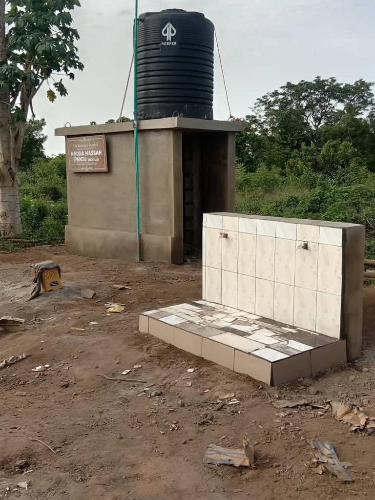 BCIEUK's tweet photo. BCIE LTD and  #PanjuFoundation is proud to have funded a second borehole in Nigeria in Magajin Gambari. The project means thousands of residents in the village will no longer have to travel miles to get access to clean drinking water #cleanwaterforall #charity @n_panju https://t.co/3xlqheNTH7