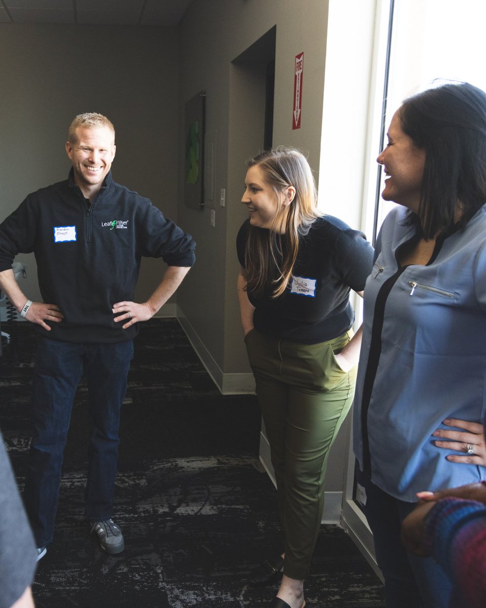 leafhomeco's tweet photo. We're excited to share a glimpse into the recent DE&amp;I Committee retreat hosted by Percipio! 🌈🤝 This retreat was a fantastic opportunity for our committee to strengthen their bond and deepen their understanding of important diversity topics. 

#PoweredByOurPeople #DEICommittee https://t.co/czCPeJKA0M