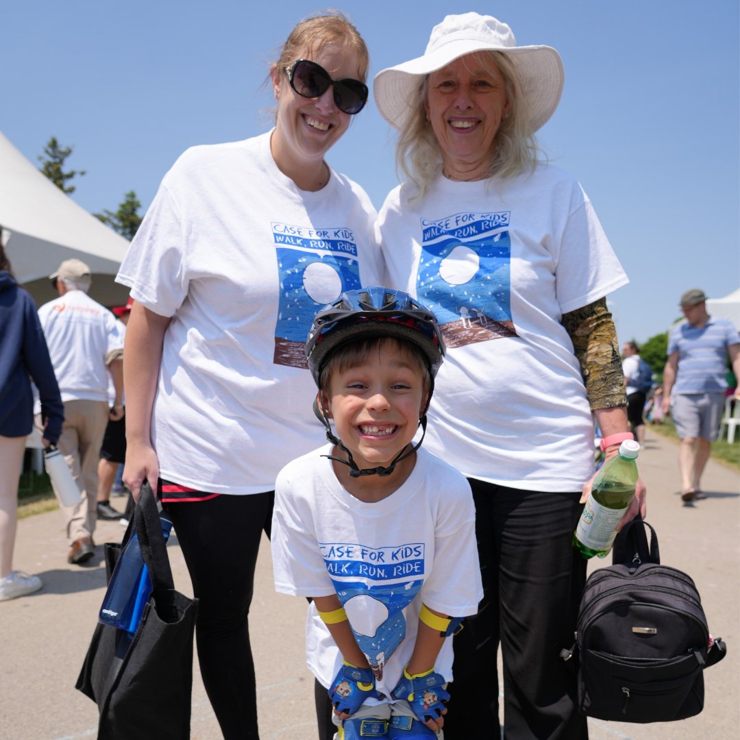 wesleynonprofit's tweet image. 👏 A heartfelt thanks to James and his incredible family for their outstanding efforts in raising thousands for Case For Kids! Their dedication and generosity inspire us all. You too can contribute and make a difference by donating at wesley.ca/caseforkids #CaseForKids