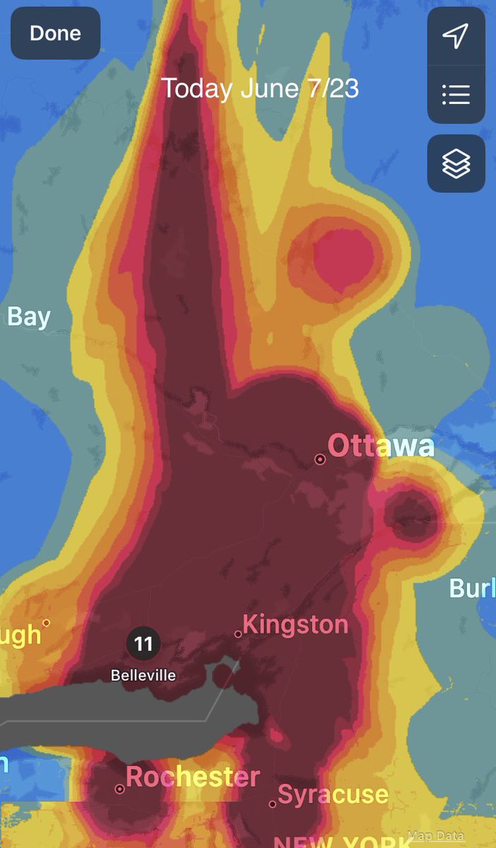 neurdygirl's tweet image. This is a comparison from yesterday to today and it’s not even past noon yet. #fires #AirQualityAlert #weatherapp #weather #wildfires #ontario #QuebecWildfires