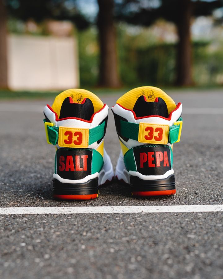 TheSaltNPepa's tweet photo. @EwingAthletics  Classic Hi 33 x Salt N Pepa collaboration available now! Exclusively at https://t.co/W8g4Ye7SFp with unisex sizes. #Keeppushingit #HipHop50 https://t.co/CyUTYJgSfg