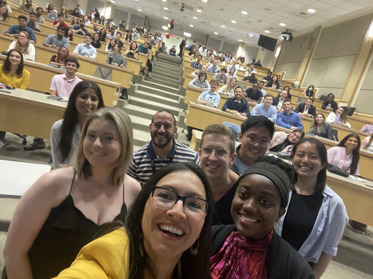 SandraQuezadaMD tweet media