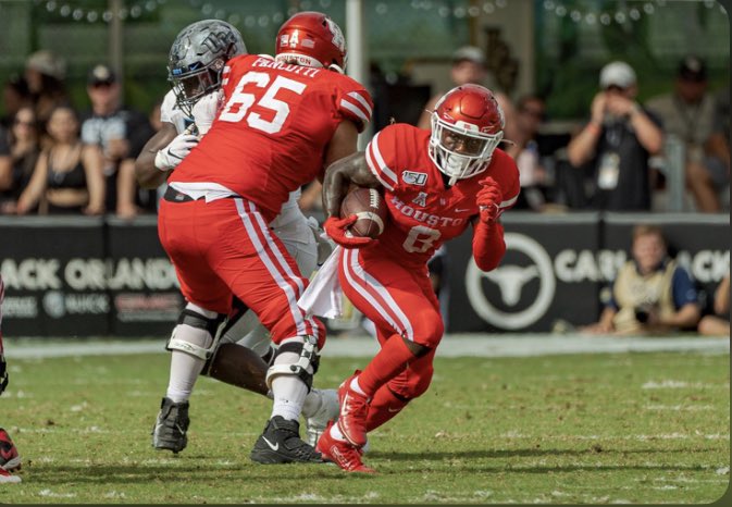 Dramekco7's tweet photo. #AGTG Extremely blessed and honored to receive an offer from the University of Houston ‼️  #GoCoogs @CoachHardeman  @247Sports @TFloss32 @CoachJinks @MJWSR35 https://t.co/dhlPE4H528