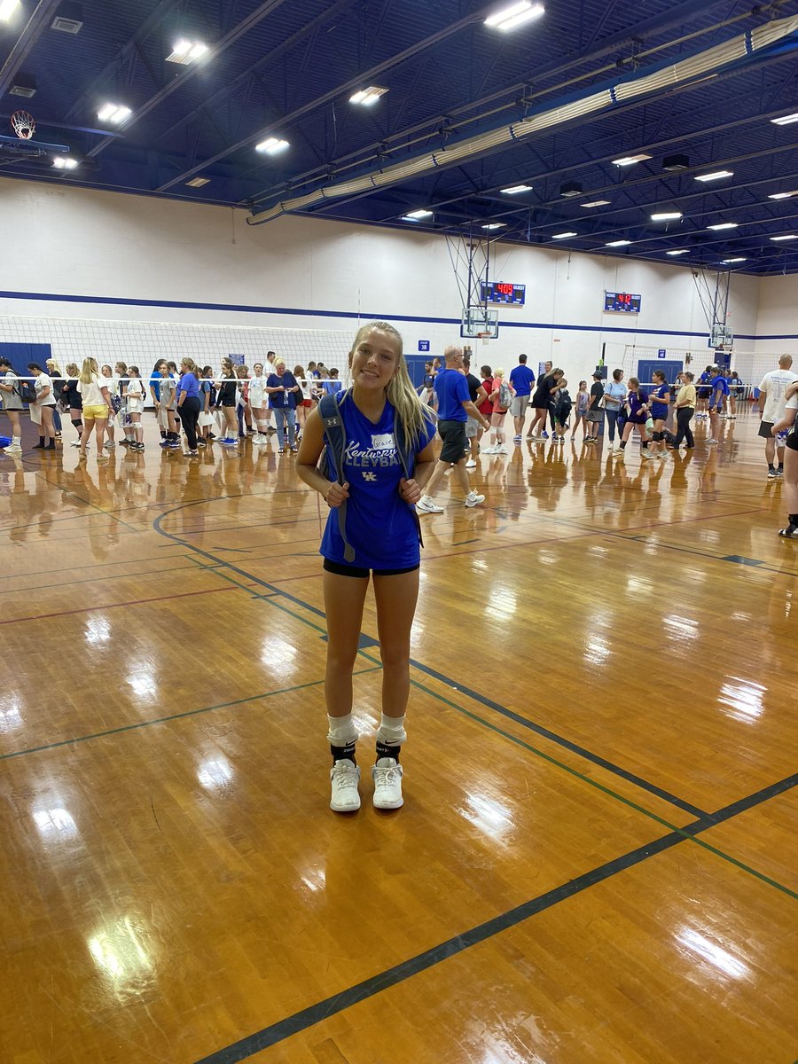 Had a wonderful time at Kentucky Volleyball Camp!! Thanks <a href="/UKCoachSkinner/">Craig Skinner</a> ! #volleyball #Wildcats