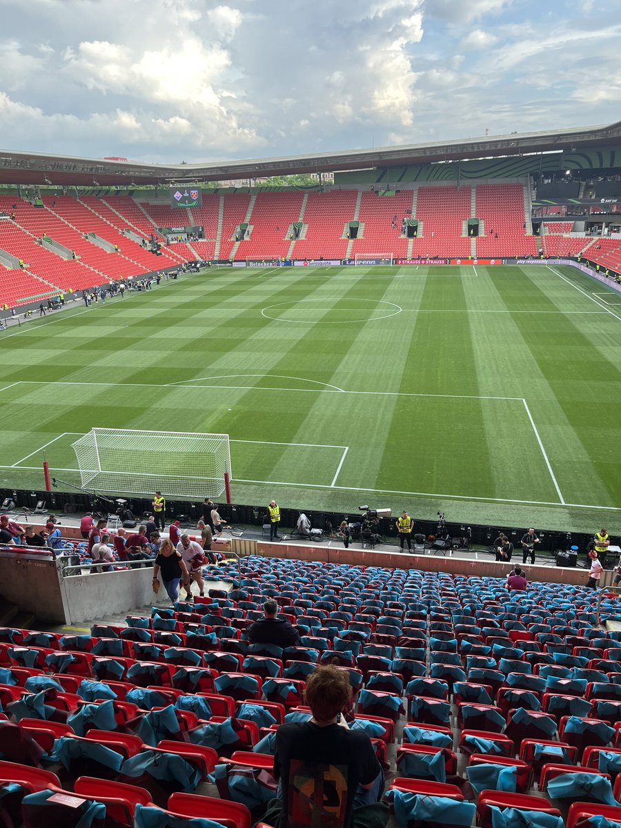 Surreal ⚒️⚒️