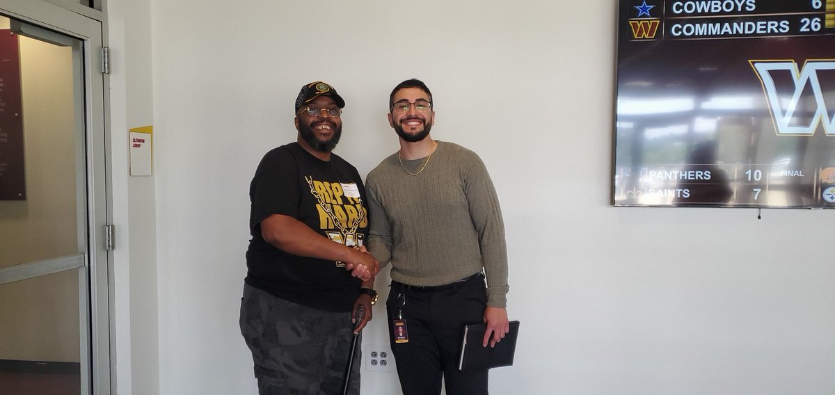 ICre8SportsTalk's tweet image. Just received a text from my guy @CommandersAlex stating today was his last with the @Commanders. First I want to say Thanks man for helping me accommodate my dream to become a STH for my favorite team. Best wishes with your future endeavors man! 👊 Thanks again #HTTC