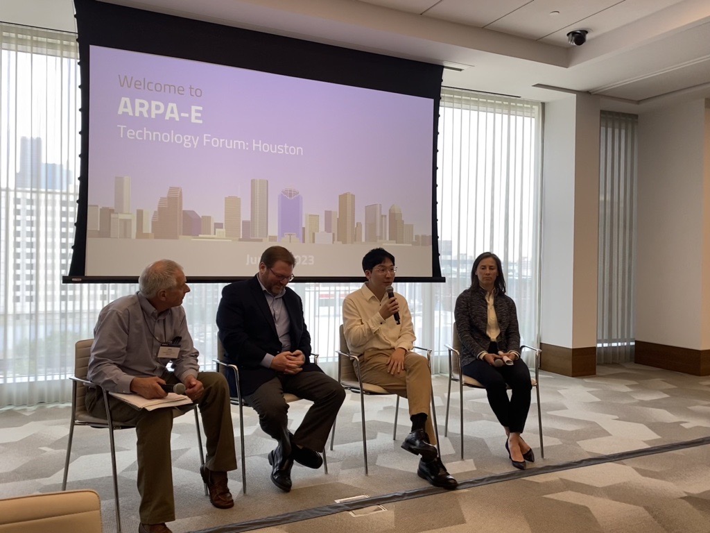 At the ARPA-E Technology Forum, Program Director Dr. Jack Lewnard moderated a panel discussion about hydrogen, ammonia & carbon capture utilization & storage. Dr. Chris Spadaccini from @Livermore_Lab presented on additive manufacturing & architected materials.

#ARPAEontheRoad