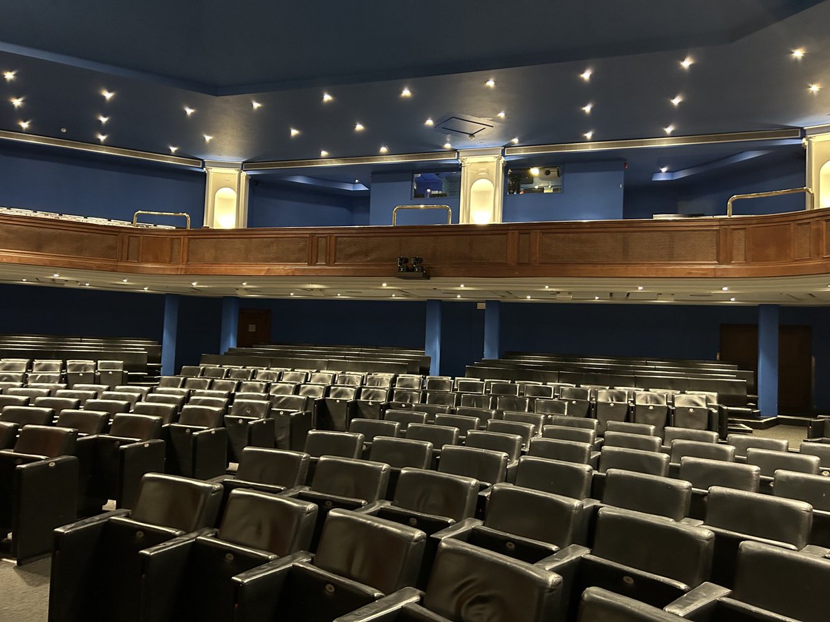 Ready for the “Unknown Belize” premiere at the #RGS tonight. Organized by the European Nature trust! Dropped off some posters and flyers from Rafael Manzanero head of FCD in Belize after our recent expedition to Belize #chiquibul #FCD #Belize #adventure  <a href="/survival_wisdom/">Survival Wisdom</a>