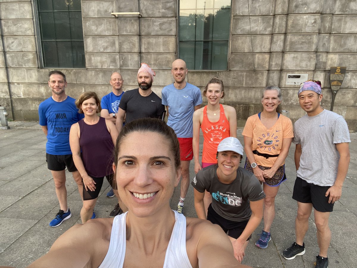Happy Global Running Day! I'm getting excited for SSIB 2023 in Portland! This pic is from Porto last year <a href="/SSIBsociety/">SSIB</a> #SSIB
