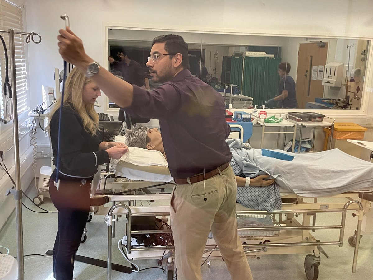 The HFTC gang learning the power of simulation as a tool for improving patient safety: virtual worlds, part task trainers and table top sim just some of the modalities explored ⁦⁦<a href="/OxfordSSP/">Surgical Science</a>⁩ #sim4safety