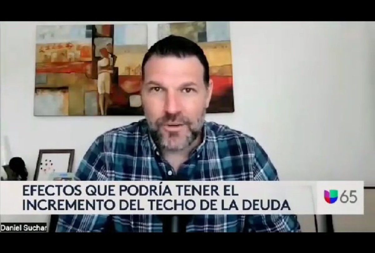 danielsuchar's tweet photo. Recuerdo de la entrevista en la Cadena Univision Noticias sobre las implicaciones del #TechoDeDeuda en los #EEUU
@UniNoticias https://t.co/eTe8bnGUTV