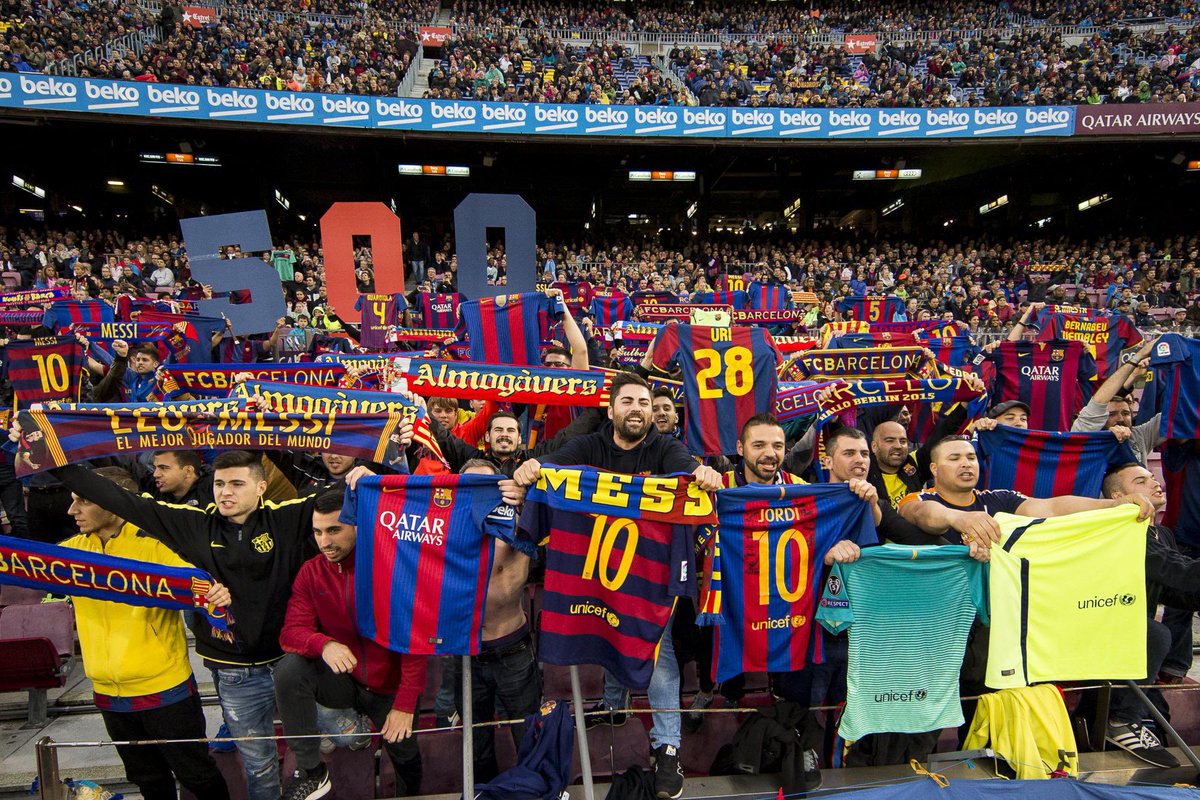 BarcaUniversal's tweet photo. Leo Messi will never receive as much support as he did with Barça. Barça will never feel as much affection for a player as it does for Messi... Messi is Barça, Barça is Messi. https://t.co/RJk0L3UmV3