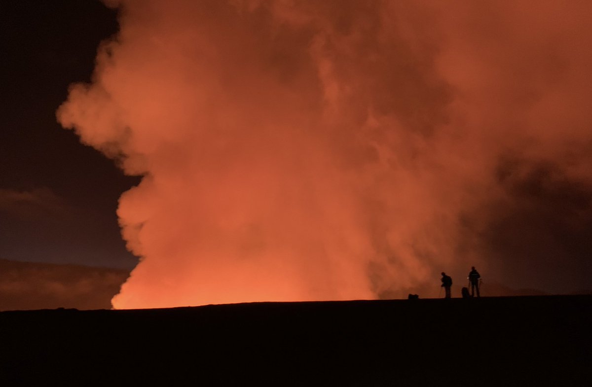 USGSVolcanoes tweet picture