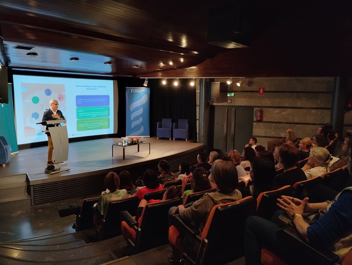 Toni Calvo, Director de <a href="/FundacioGalatea/">Fundació Galatea</a> explica la situació la salut dels professionals de la salut <a href="/COMBarcelona/">Col·legi Metges BCN</a> <a href="/CoMBBages/">CoMB Bages</a> <a href="/COIBarcelona/">Col·legi d'Infermeres i Infermers de BCN (COIB)</a> #Manresa