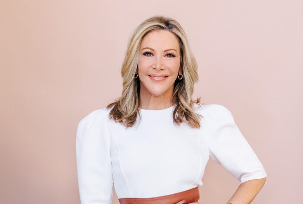 SoapOperaNetwrk's tweet image. CASTING | #KymDouglas to appear in a special standalone episode of "The Young and the Restless" dedicated to her late husband, Jerry, who played John Abbott on the soap. #YR #YR50 #YoungandRestless #JohnAbbott

soapoperanetwork.com/2023/06/kym-do…