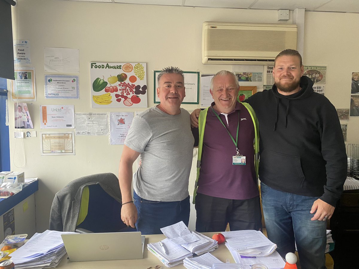 Food AWARE CIC (@foodaware) on Twitter photo As #volunteersweek2023 comes to a close, we thank & celebrate the fab work our team of volunteers do week in week out helping people less fortunate across #SouthYorkshire!
Thank you to each and every one of our volunteers!
<a href="/nbrly/">neighbourly.com</a> <a href="/LFHW_UK/">Love Food Hate Waste</a> <a href="/TNLComFund/">The National Lottery Community Fund</a> <a href="/WRAP_UK/">WRAP NGO</a> <a href="/WasteLessSYorks/">Waste Less South Yorkshire</a> As #volunteersweek2023 comes to a close, we thank & celebrate the fab work our team of volunteers do week in week out helping people less fortunate across #SouthYorkshire!
Thank you to each and every one of our volunteers!
<a href="/nbrly/">neighbourly.com</a> <a href="/LFHW_UK/">Love Food Hate Waste</a> <a href="/TNLComFund/">The National Lottery Community Fund</a> <a href="/WRAP_UK/">WRAP NGO</a> <a href="/WasteLessSYorks/">Waste Less South Yorkshire</a>