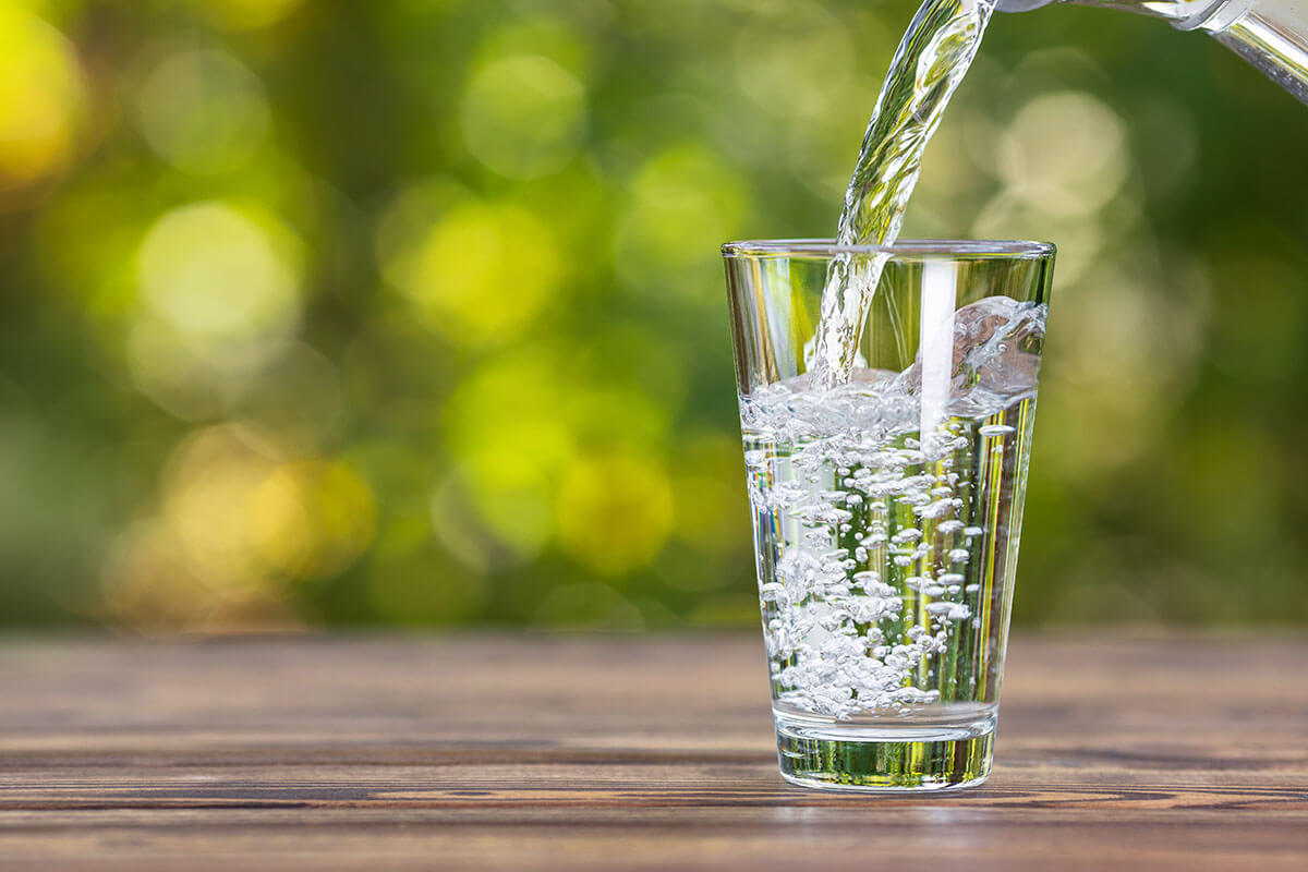 HormelHealth's tweet photo. Dehydration is one of the most common side effects of those challenged by dysphagia. Learn some strategies to stay hydrated and healthy.

https://t.co/bGfWb1PgEW https://t.co/FHFsNjlt0B