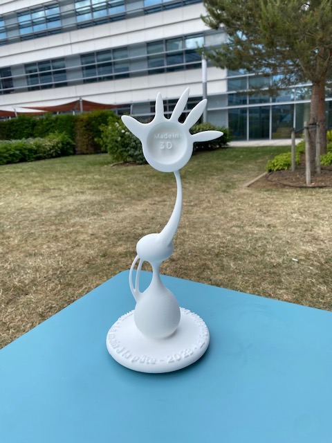 Bravo à notre équipe de L'EIB Monceau qui finit 1ere de France au concours Made In 3D ! <a href="/EIBParis/">EIB Paris</a> <a href="/JeanXavieMoreau/">Moreau Jean-Xavier</a> <a href="/jpdavasse/">Jean Pierre Davasse</a>