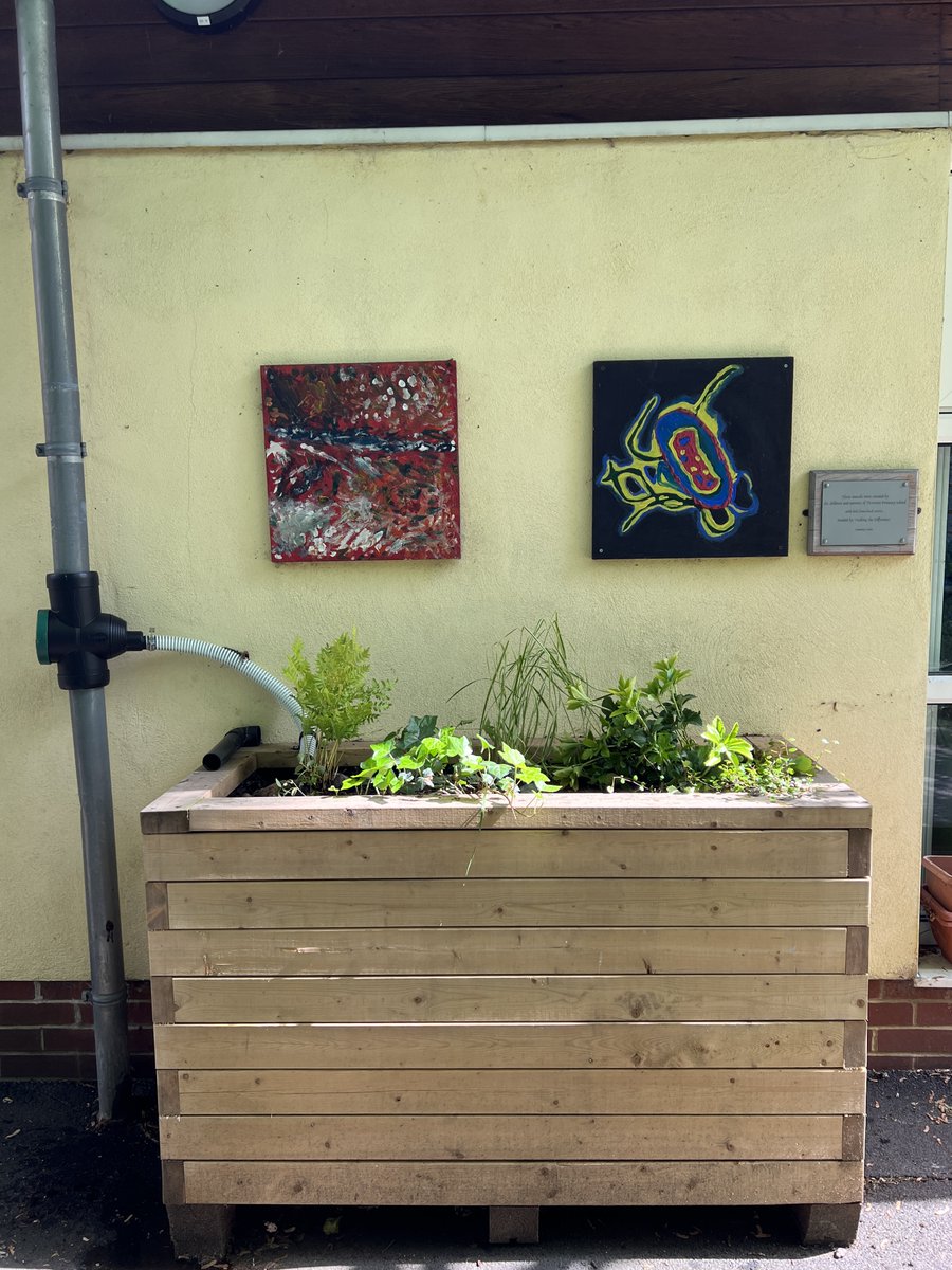 We're proud <a href="/MayorofLondon/">Mayor of London, Sadiq Khan</a>'s Climate Resilient Schools is nominated for an award at tonight's <a href="/floodandcoast/">Flood & Coast</a> Excellence Awards 2023! 

✅550+ SuDS rain planters in 72 schools in London
💧 Reduced flood risk
🌿 More biodiversity
👀 They look great!

Info 👉 bit.ly/3oPvKxg