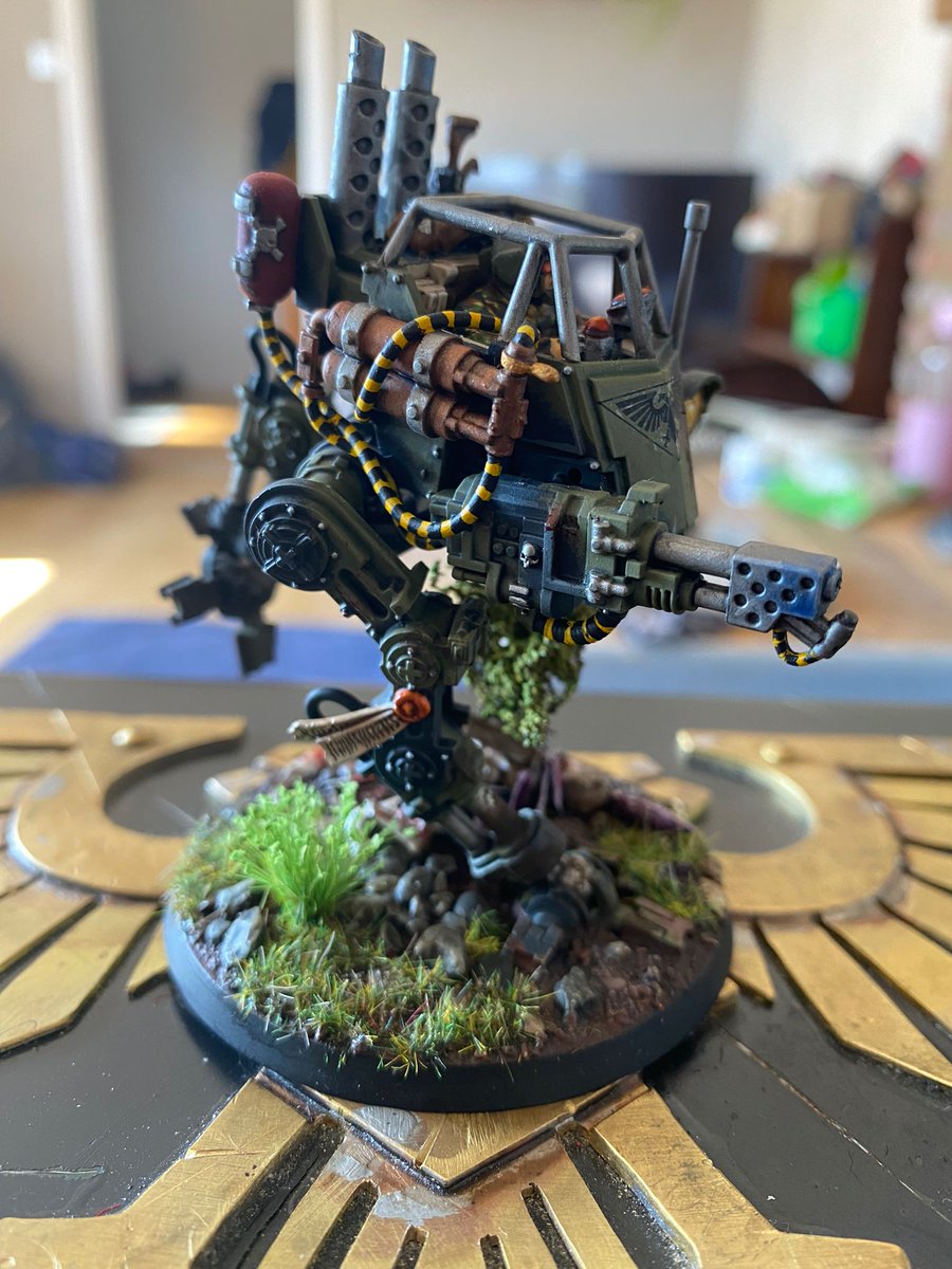 jdhrowe's tweet photo. Sentinel Gamma's heavy flamer ticked gently as it cooled. Blue oxidation crept up the heat shroud. The lingering smell of promethium and burnt alien flesh wafted through the cab. In the distance, chittering screams echoed. Clonk went the valve to open tank 2. https://t.co/19kAsVK7vG