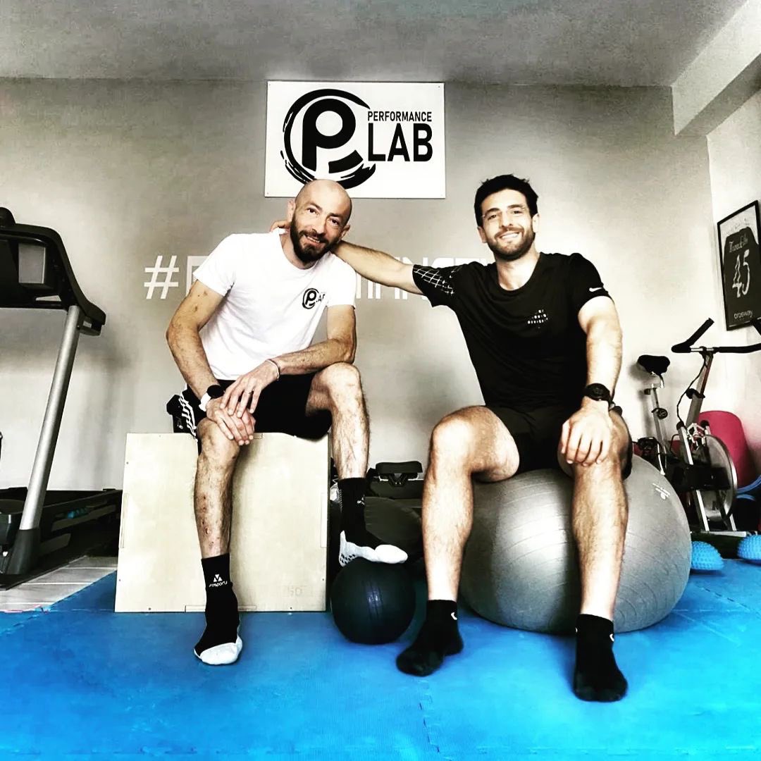 mammeilvolovers's tweet photo. Posted @withregram • @gianluca.personaltrainer We never give up 🔥💙
@barone_piero
#workouttoday
#sempresulpezzo https://t.co/hA6VJiq1VF