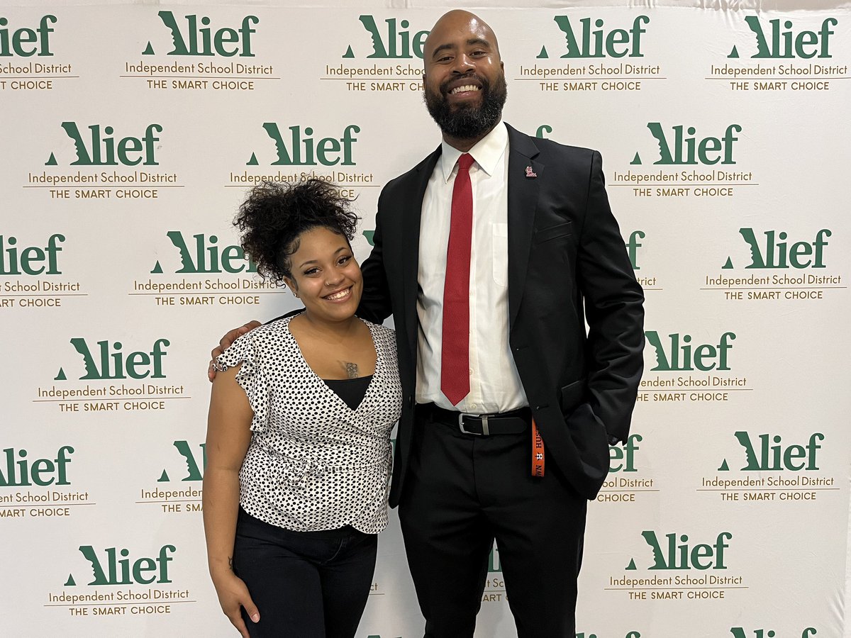 Welcome to the Bulldog family!  Ms. Trinity Toussaint will be 5th grade Teacher with us! #AliefProud #ChooseAlief