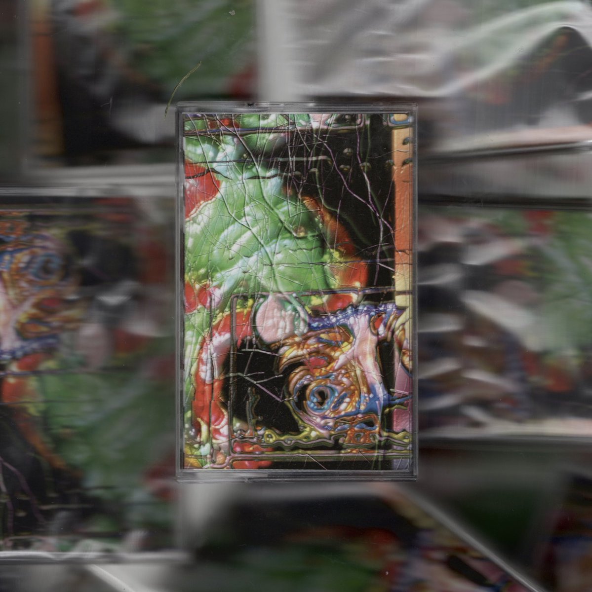 I’m releasing Party Chat cassette this Friday and it comes with lots of minutes of NEW MUSIC 🤩 Taking up the entire B side ‘After The After Party Chat’ is a 22 minute long composition made almost entirely from sampling the ‘Party Chat’ EP.