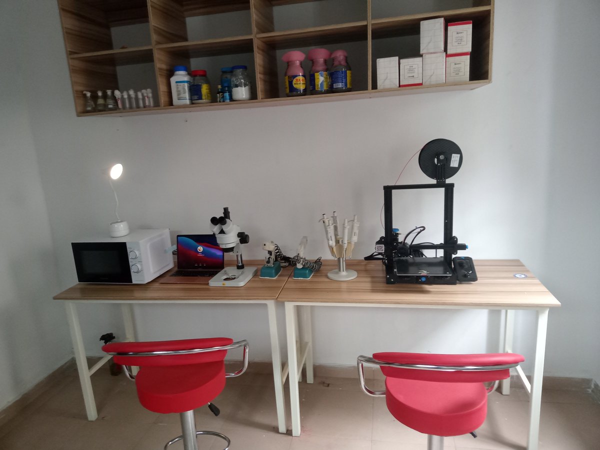 TReNDinAfrica's tweet photo. 💻🌐 #OpenScience meets #OpenLabware at TReND. Lab equipment donations are key in Africa, bridging resource gaps & aiding vital research. They enhance scientific capacity, enabling accurate disease diagnosis, effective education & innovative discoveries. #AfricaScience https://t.co/j87DT8Sybc