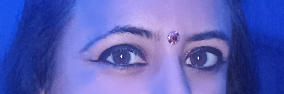 happyfeet_286's tweet photo. Woh Tere mere Ishq ka ikk ...
shayarana daur sa tha ...
Woh mein bhi koi aur hi thi ...
Woh tu bhi koi aur hi tha ...
💞 https://t.co/TpgPVMkIBS