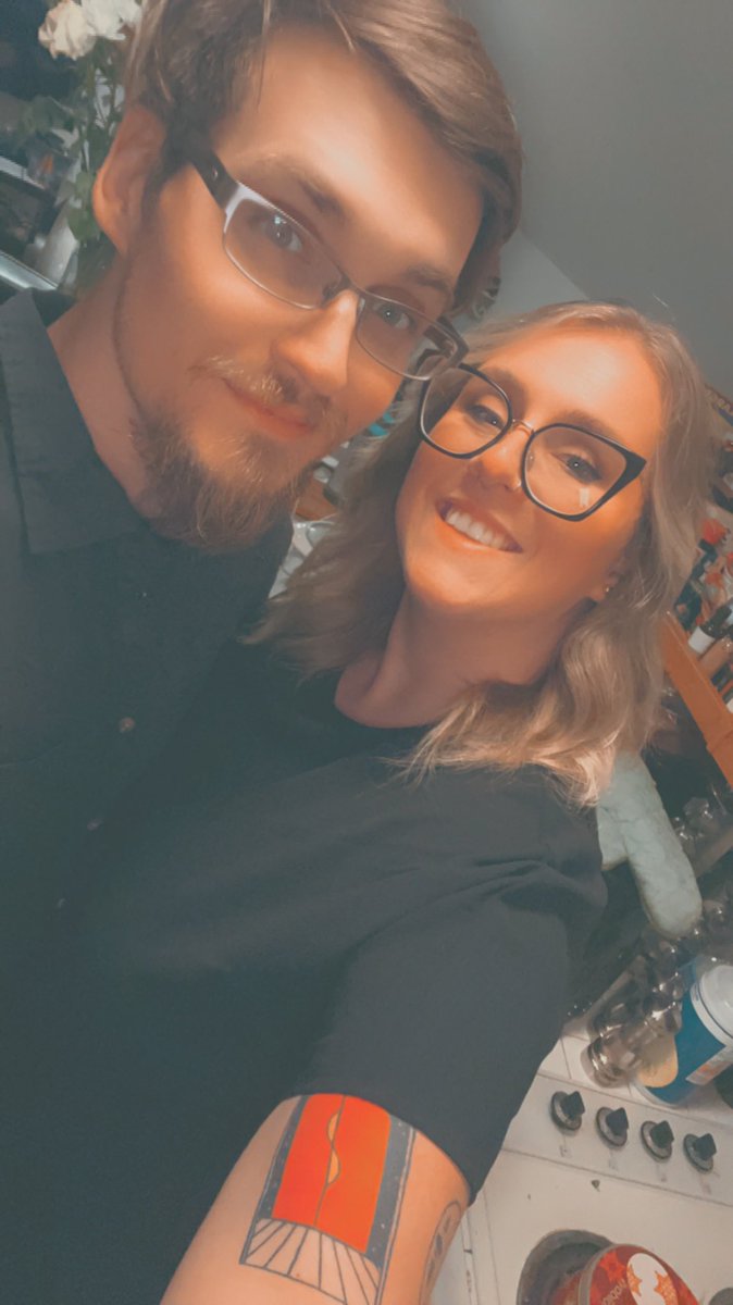 SarahSquishy94's tweet photo. We got all dressed up the other night and it was so much fun 🖤🥰 https://t.co/Ca73Q2tlmn