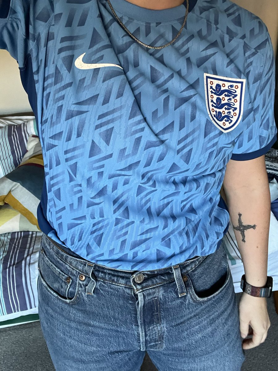 First England kit since the 2019 kerfuffle. Suitably lgbt.