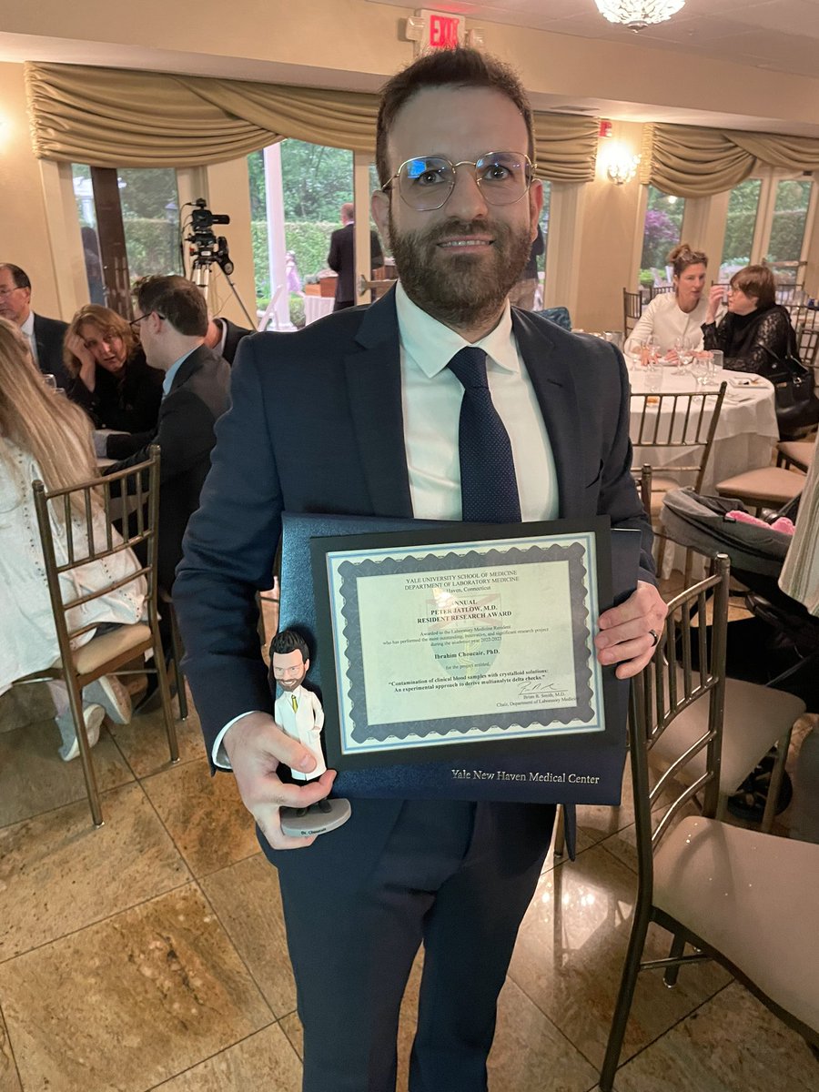 Congratulations to our graduating clinical chemistry fellow <a href="/IChoucair/">Ibrahim Choucair</a> who was also awarded the <a href="/Yale_LabMed/">Yale Lab Medicine</a>’s “Peter Jatlow Outstanding Research Award”!! You make us proud!
#LabMedTwitter #PathTwitter #MedTwitter <a href="/Yale/">Yale University</a>