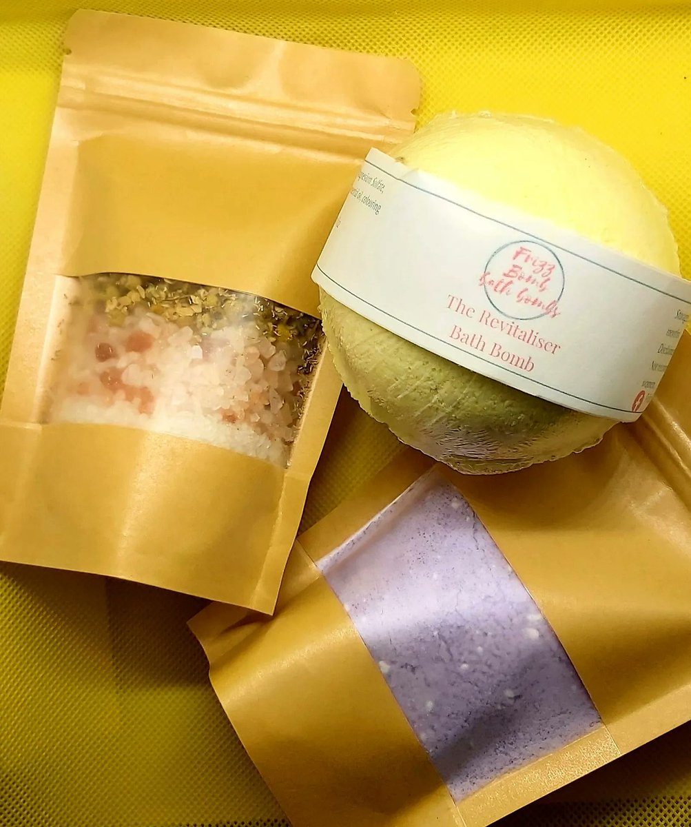 Looking for a Great Teacher Gift? Consider a Gift Bag of Bath Bombs, Bath Dust, and Bath Salts!

#bathbomb #teachergift #giftbag #bathsalts #bathdust #handmadeinireland