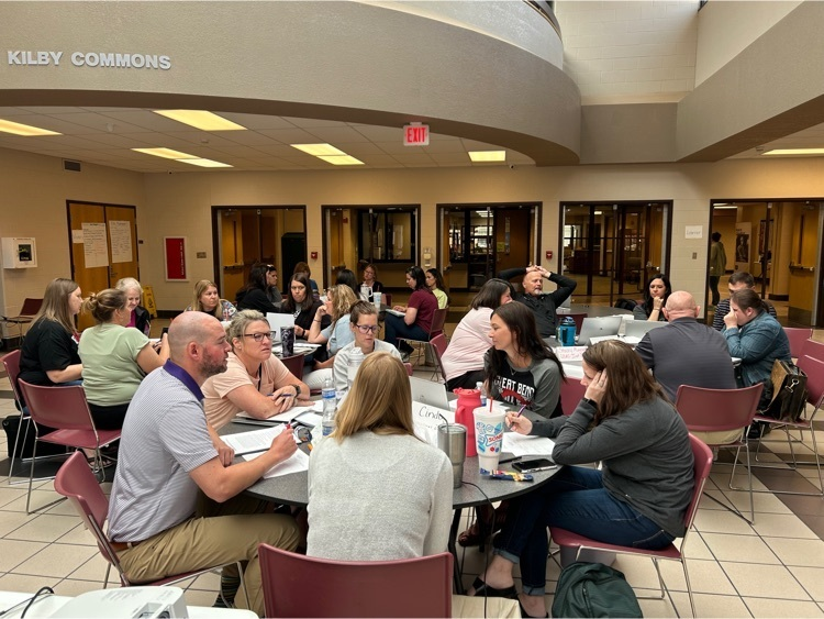 USAKansas's tweet photo. Great Bend Leadership Teams working on collective efficacy for their sites. #Summerelevate23 https://t.co/9Diuhr0Nwb