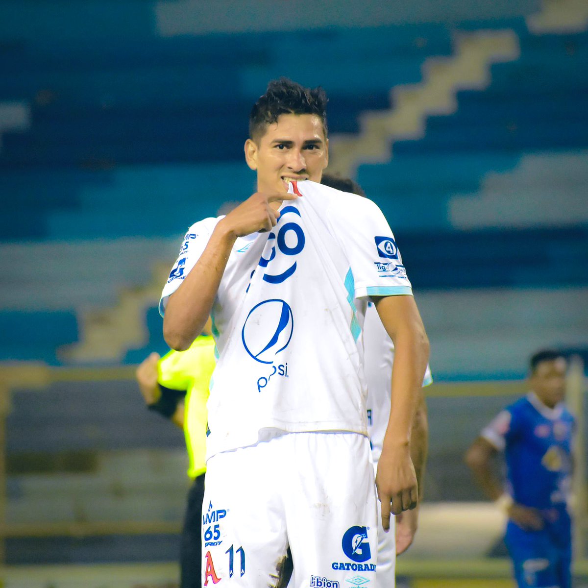 En estos momentos difíciles debemos de estar unidos, Familia Aliancista. 🅰️

#MásAliancistasQueNunca