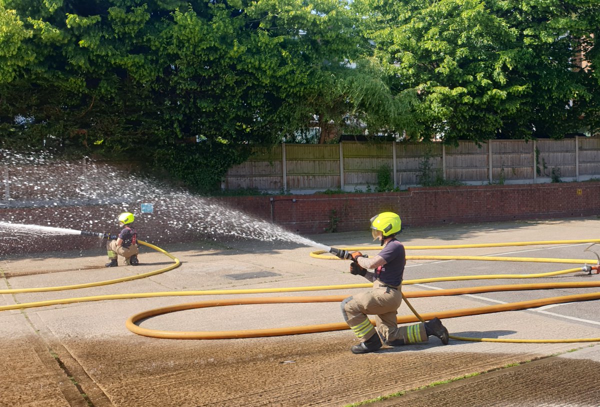 A07Fire's tweet photo. Foam set-up and operation training today - crews received input for different scenarios, where foam application is key to supressing combustion in certain types of fire. #rickyfire #rickytraining ๐ฅ๐ง https://t.co/bs04VNu7K8