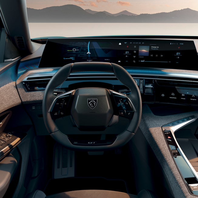 PeugeotUK's tweet photo. Revealing the New PEUGEOT panoramic i-Cockpit®: a spectacular all-new generation for the future.
#AllElectric #PeugeotE3008 #iCockpit https://t.co/W2fqX3mlCo