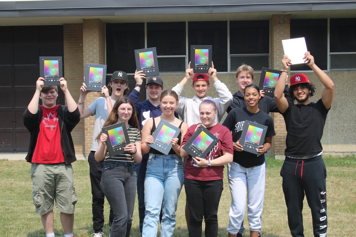 It's that time of year, Hawks...Yearbook distribution will be June 13-15. DON'T FORGET!!!