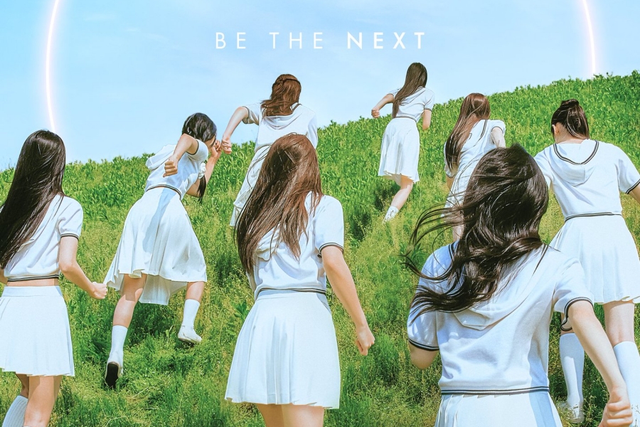 soompi's tweet photo. WATCH: HYBE's New Girl Group Survival Show "#RUNext?" Unveils 1st Teaser Video
https://t.co/Ng4gx6AFHP https://t.co/bYfezehunb
