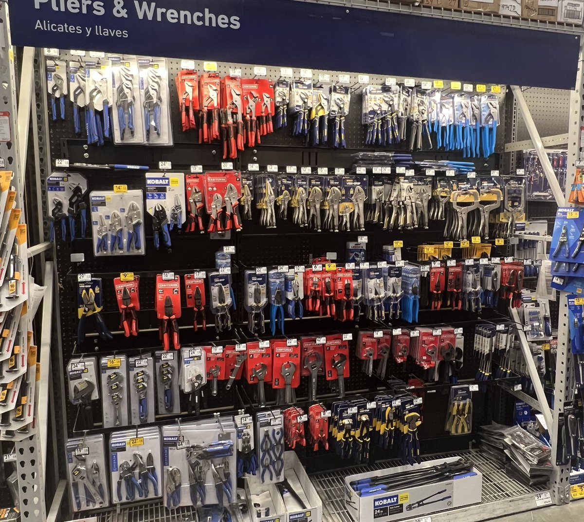 2594 is on point for packdown!! Great way to drive customer service Shannon!!@JMB_Burnett <a href="/BenitoKomadina/">Benito.Komadina@Lowes</a> <a href="/GallianoScott/">ScottGalliano</a> @MYoungsonLowes