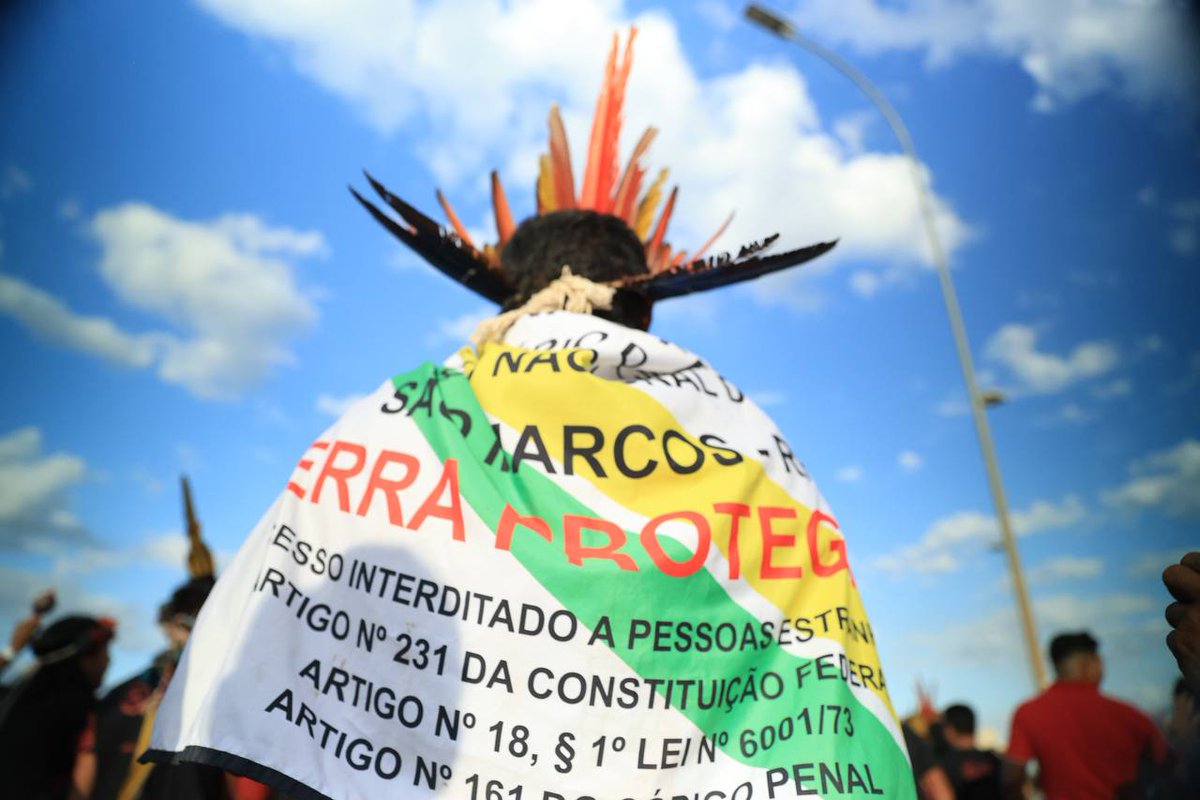wwfbrasil's tweet photo. Reiteramos o papel essencial do STF neste momento, que tem em suas mãos o poder de BARRAR mais este retrocesso que fere os direitos constitucionais dos povos originários e coloca em risco anos de luta. Seguiremos ao longo do dia alertas com as atualizações da votação. https://t.co/q0gALjGhrc