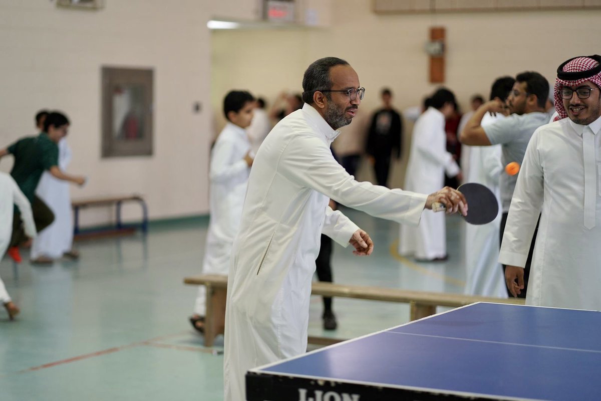 alfaroqschool's tweet photo. 📸#صور || 

🏓🥇 النهائي قرّب 🥇🏓

من البطل .؟

#الفاروق_المتوسطة https://t.co/kSgVv3kq2j