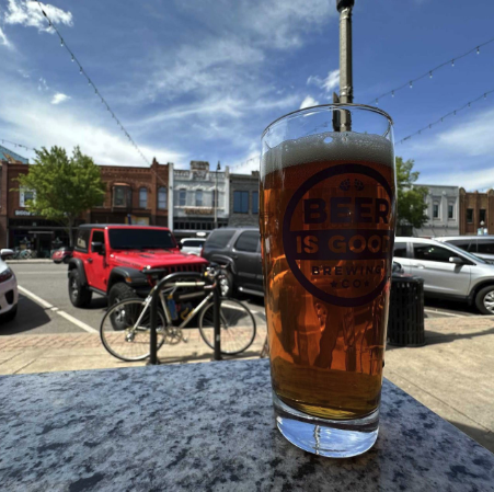 Swing on by tonight and grab A Little Stitious!

A Little Stitious
We’re not superstitious, but we are a little stitious. A light amber traditional American lager. Crisp but with a little residual malt sweetness. 
#TheOffice #ScrantonPA #beermethestrength