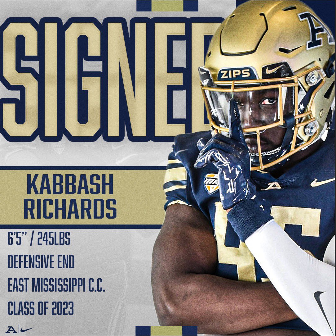 ZipsFB's tweet photo. Kabbash Richards ➡️ 📝 ➡️ 🦘‼️

Welcome to @ZipsFB 🤝

#Finish 😤
#212Degrees 🌡 🔥 https://t.co/eXDaQABmb9