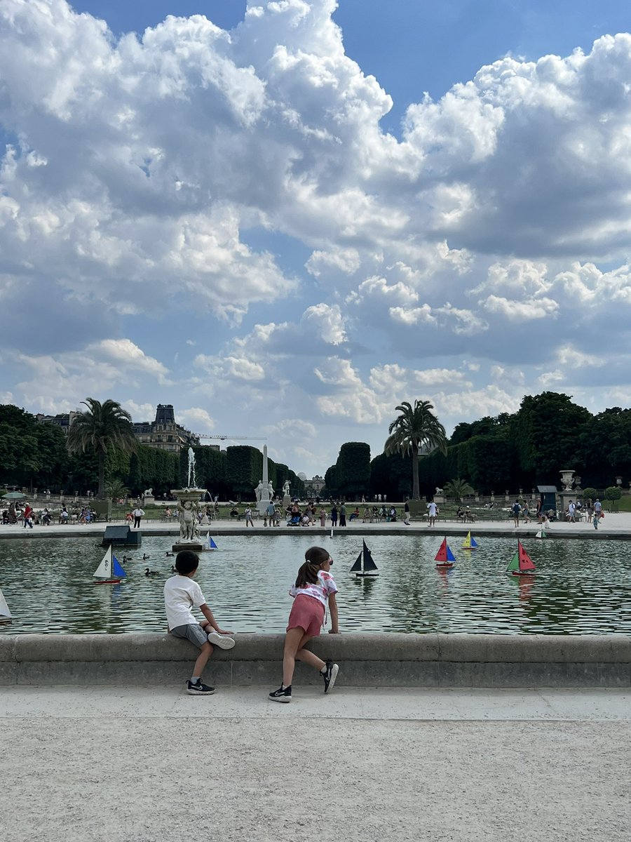 Dance at IHS tweet media