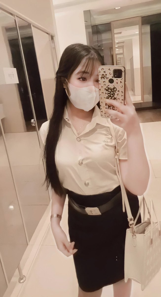 pangzy17's tweet photo. 🤫 https://t.co/RBlEmARXqH