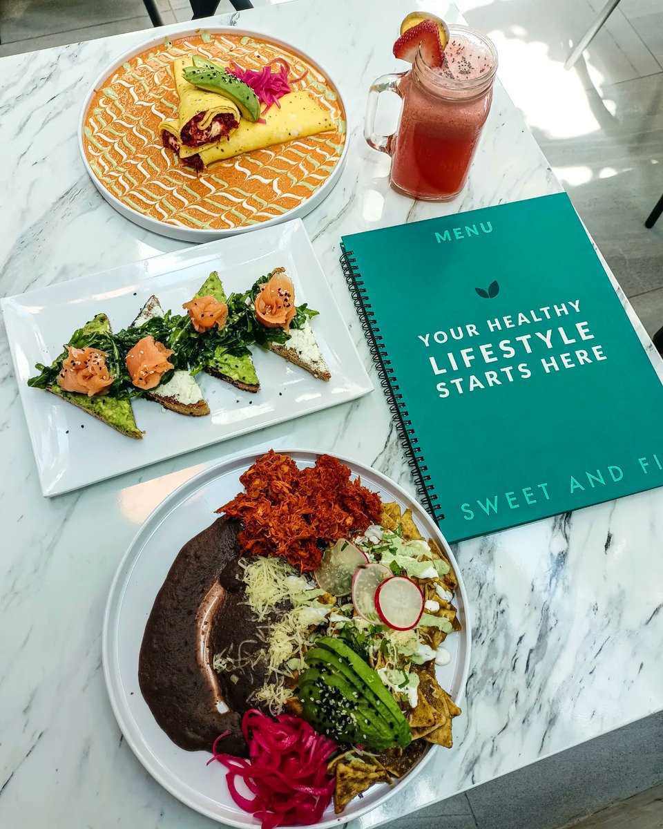 Abre sus puertas Sweet and Fit en Hermosillo en Casaverde, ofreciendo desayunos saludables y postres gluten free y sin azúcar. Sus platillos de desayuno buenas porciones y su lugar muy buen espacio y decoración.