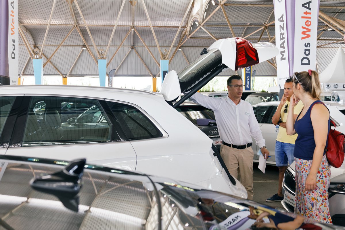 ¡En tan solo unas horas abriremos las puertas de 𝗠𝗼𝘁𝗼𝗿𝗼𝗰𝗮𝘀𝗶𝗼́𝗻 𝗖𝗮𝘀𝘁𝗲𝗹𝗹𝗼́𝗻 2023! 👉¡Recuerda que te esperamos hasta el domingo en Recinte Castelló!

🟡 Lista de expositores: sge.st/t9JEU55
🟡 Plano del recinto: sge.st/AOU1Wgn