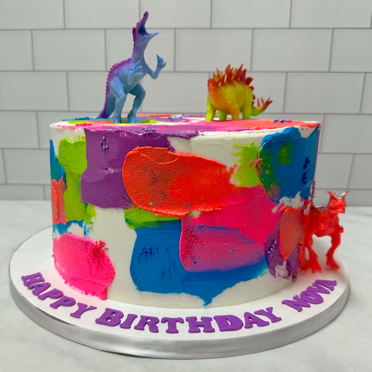 Neon dinos let's goooooo! 🦖👩‍🎤

#neoncake #kupcakekitchen #wantcake #dinosaurcake #neontheme #dinosaurparty #dinosaurpartyideas #dinosaurtheme #dinocake #dinoparty #birthdaycakeideas #birthdayideas #birthdayideasforkids #customcakes #amazingcakes #santaclarita #santaclaritavalley